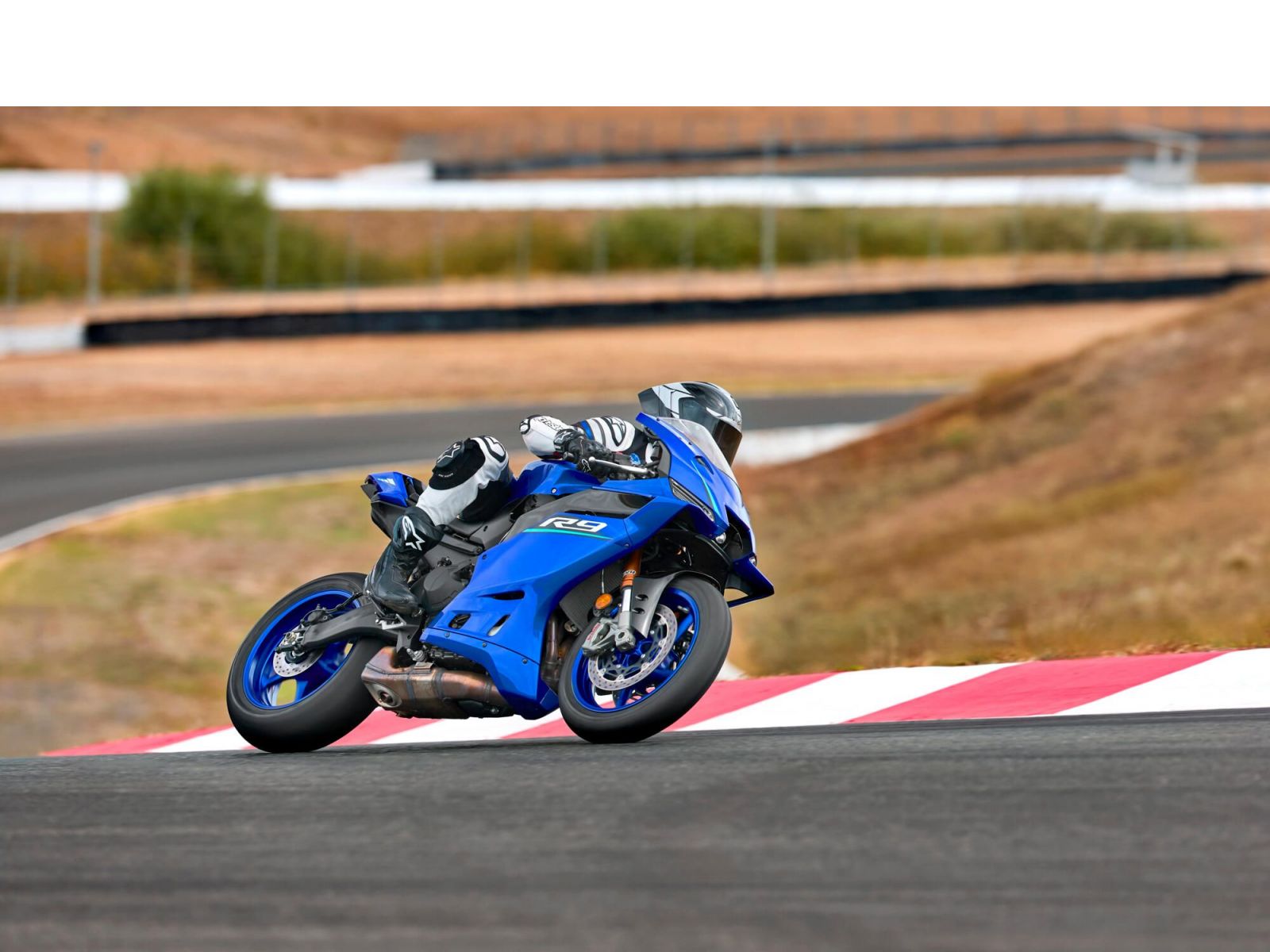 Мотоцикл YAMAHA R9 (Icon Blue) 2026